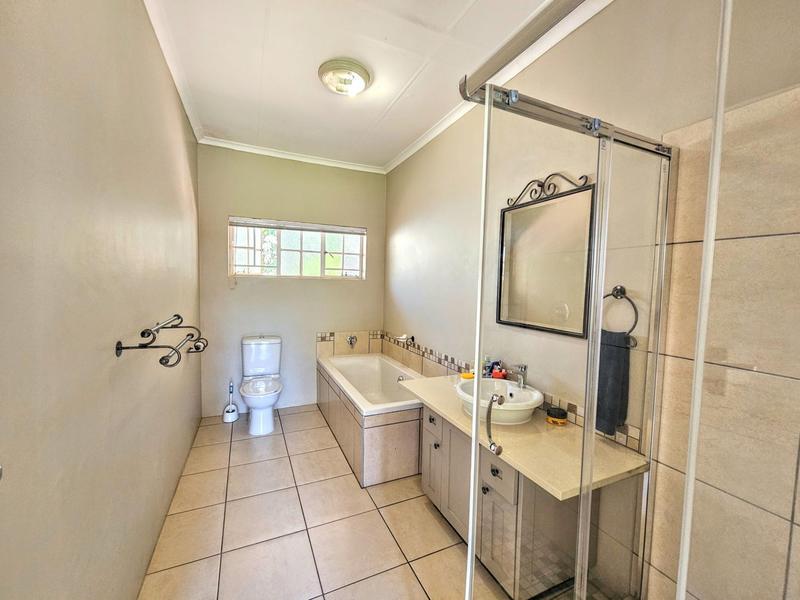 5 Bedroom Property for Sale in Waterkloof A H Gauteng