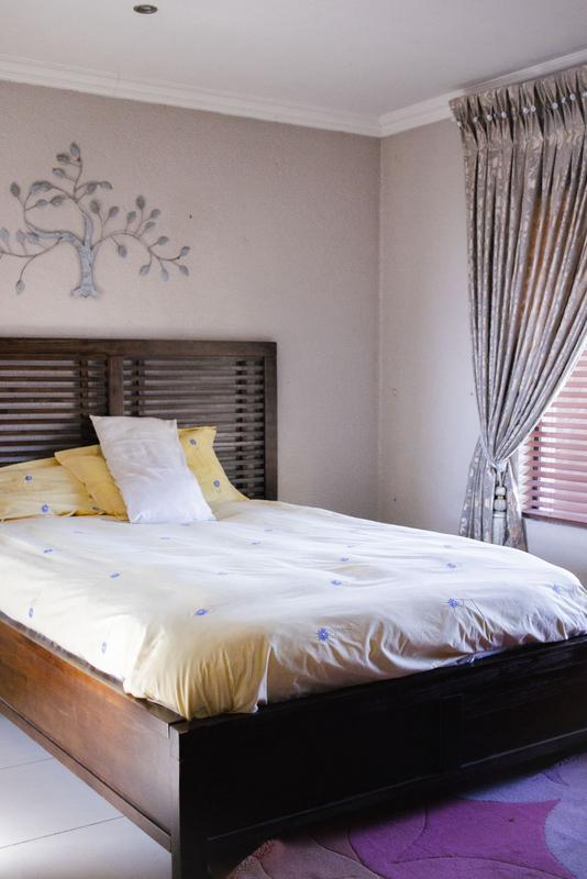 5 Bedroom Property for Sale in Meredale Gauteng