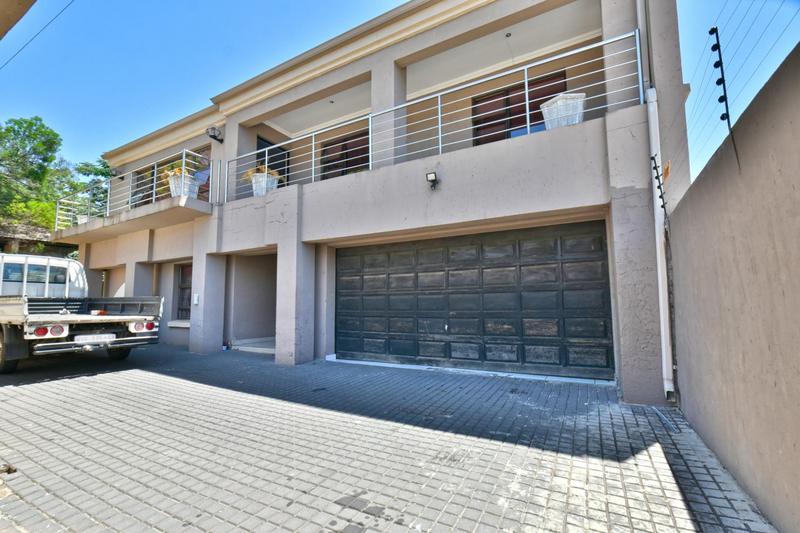 5 Bedroom Property for Sale in Meredale Gauteng