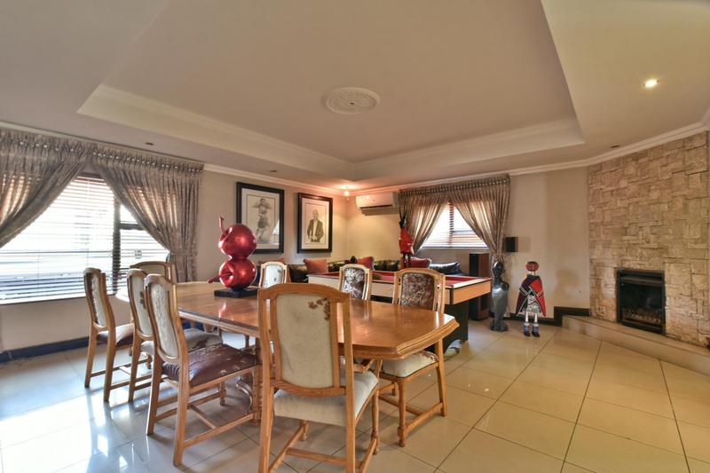 5 Bedroom Property for Sale in Meredale Gauteng