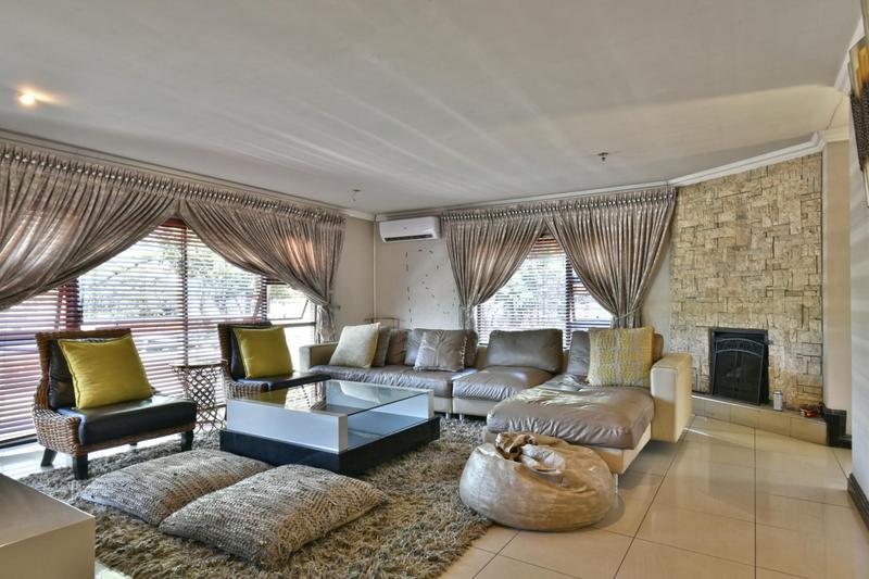 5 Bedroom Property for Sale in Meredale Gauteng