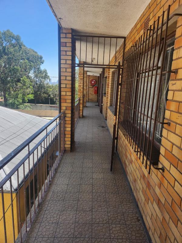 2 Bedroom Property for Sale in Turffontein Gauteng