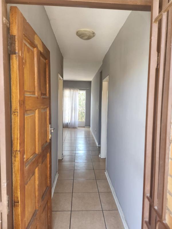 2 Bedroom Property for Sale in Turffontein Gauteng