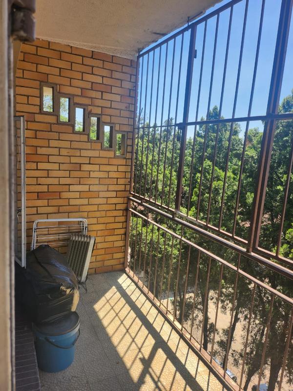 2 Bedroom Property for Sale in Turffontein Gauteng