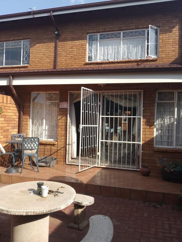 2 Bedroom Property for Sale in Edelweiss Gauteng