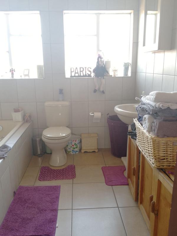 2 Bedroom Property for Sale in Edelweiss Gauteng