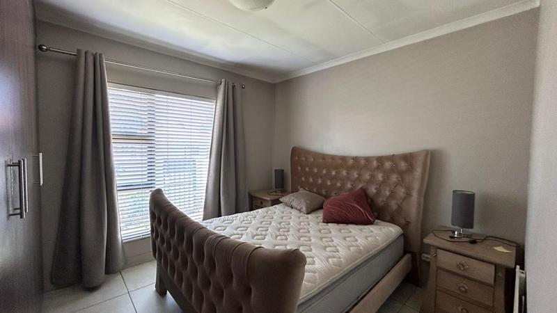 To Let 2 Bedroom Property for Rent in Bedfordview Gauteng