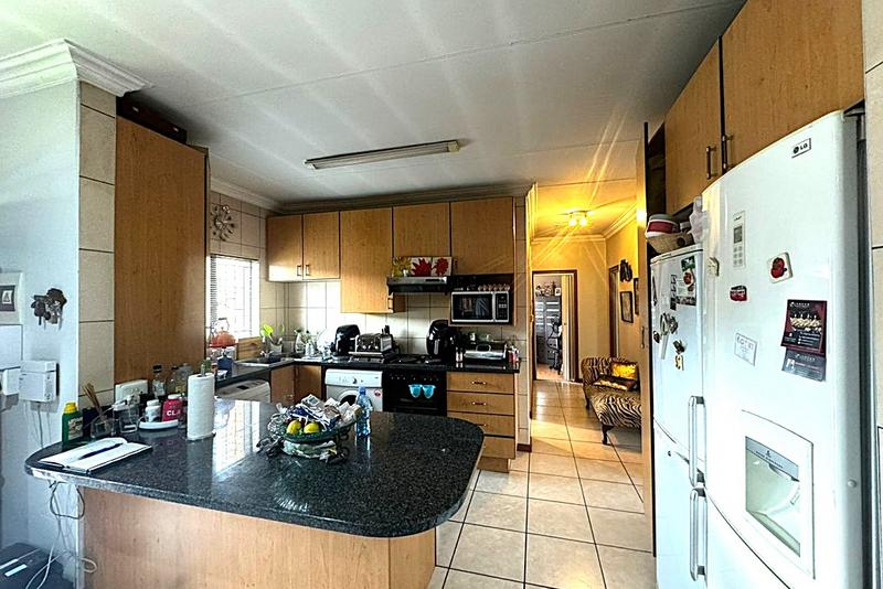 3 Bedroom Property for Sale in Bedfordview Gauteng