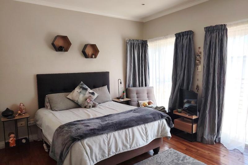 4 Bedroom Property for Sale in Bedfordview Gauteng