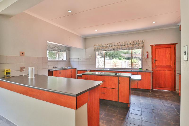 5 Bedroom Property for Sale in Lombardy East Gauteng