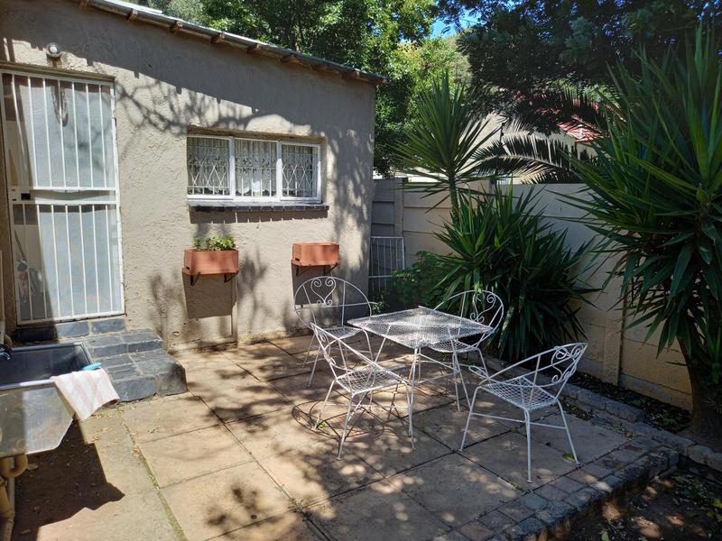 5 Bedroom Property for Sale in Lombardy East Gauteng