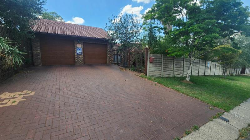 3 Bedroom Property for Sale in The Reeds Gauteng