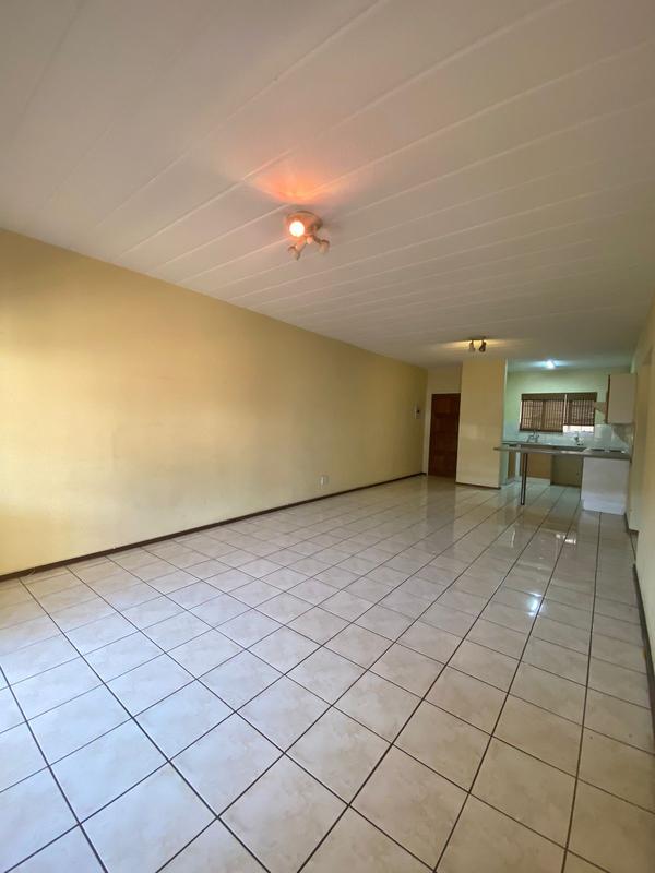 To Let 2 Bedroom Property for Rent in Vorna Valley Gauteng