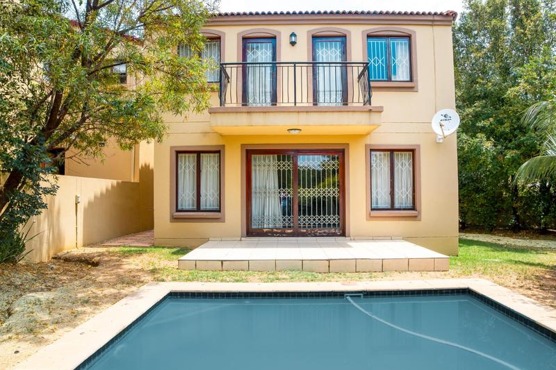 2 Bedroom Property for Sale in Barbeque Downs Gauteng