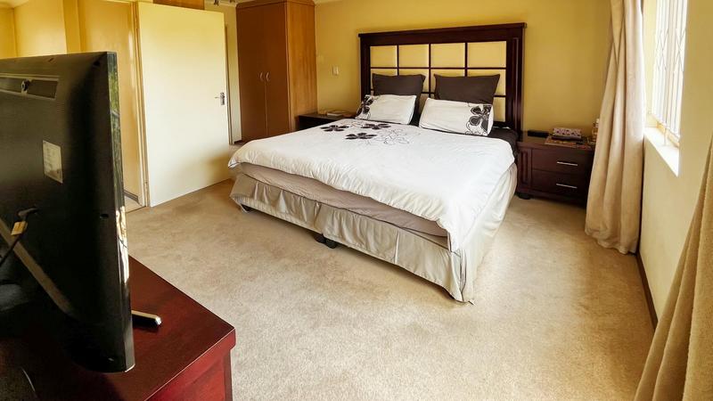 2 Bedroom Property for Sale in Barbeque Downs Gauteng