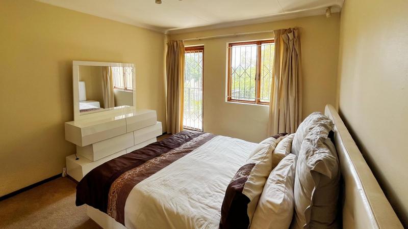 2 Bedroom Property for Sale in Barbeque Downs Gauteng