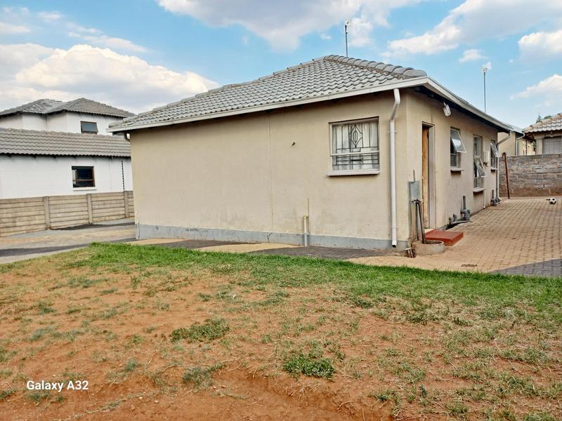 3 Bedroom Property for Sale in Birch Acres Gauteng