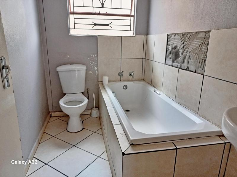 3 Bedroom Property for Sale in Birch Acres Gauteng