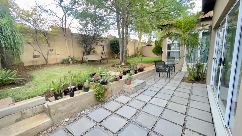 3 Bedroom Property for Sale in Cedar Lakes Gauteng