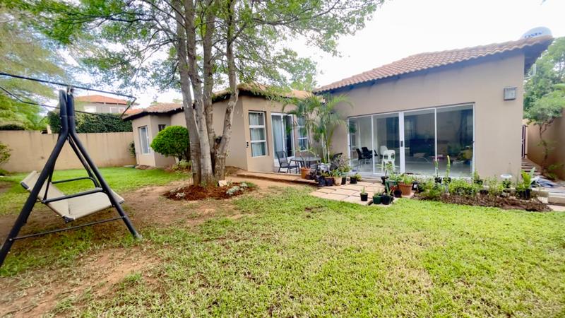 3 Bedroom Property for Sale in Cedar Lakes Gauteng