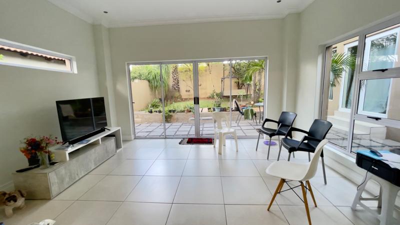 3 Bedroom Property for Sale in Cedar Lakes Gauteng