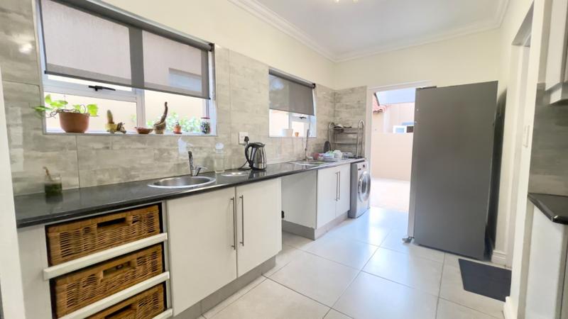 3 Bedroom Property for Sale in Cedar Lakes Gauteng