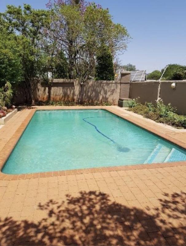 To Let 1 Bedroom Property for Rent in Montgomery Park Gauteng