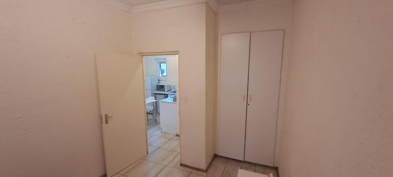 To Let 1 Bedroom Property for Rent in Montgomery Park Gauteng