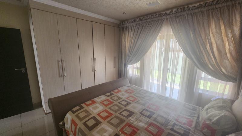 4 Bedroom Property for Sale in Zambezi Country Estate Gauteng