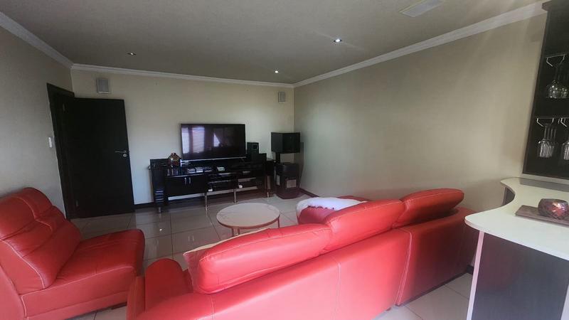 4 Bedroom Property for Sale in Zambezi Country Estate Gauteng