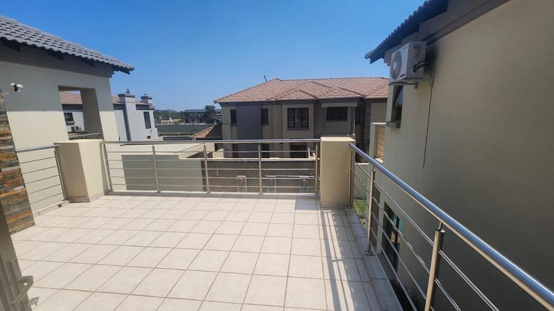 4 Bedroom Property for Sale in Zambezi Country Estate Gauteng