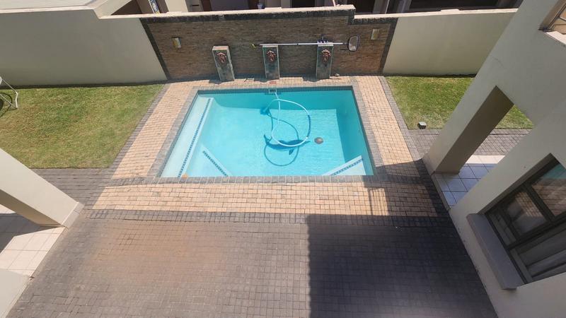 4 Bedroom Property for Sale in Zambezi Country Estate Gauteng