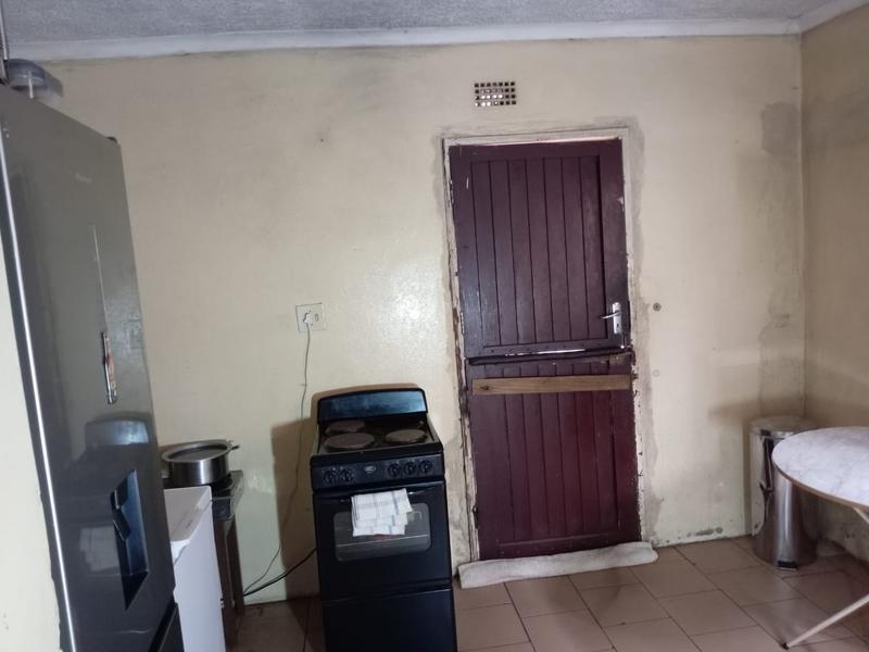 2 Bedroom Property for Sale in A P Khumalo Gauteng