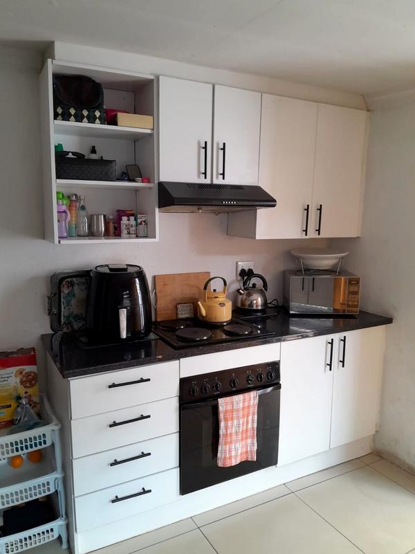 2 Bedroom Property for Sale in Chiawelo Gauteng