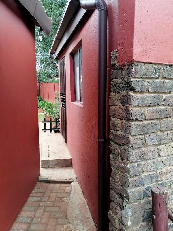 3 Bedroom Property for Sale in Lindhaven Gauteng