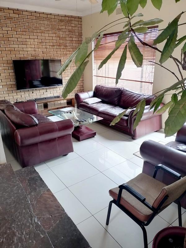 3 Bedroom Property for Sale in Lindhaven Gauteng