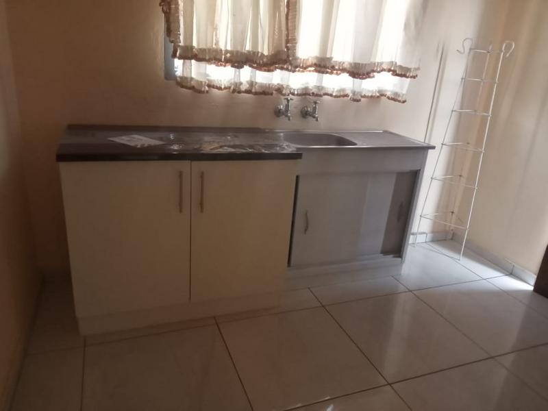 To Let 3 Bedroom Property for Rent in Vosloorus Gauteng