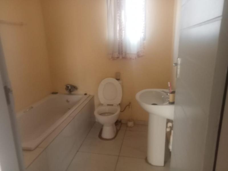 To Let 3 Bedroom Property for Rent in Vosloorus Gauteng