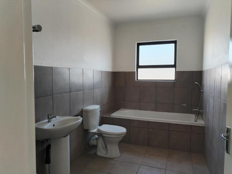 To Let 3 Bedroom Property for Rent in Albertsdal Gauteng