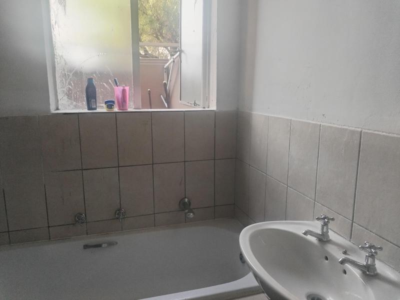 To Let 2 Bedroom Property for Rent in Willowbrook Gauteng