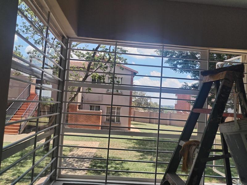 To Let 2 Bedroom Property for Rent in Willowbrook Gauteng