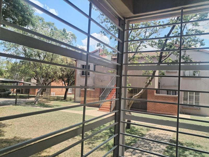 To Let 2 Bedroom Property for Rent in Willowbrook Gauteng