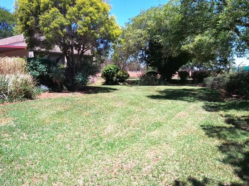 3 Bedroom Property for Sale in Drumblade A H Gauteng