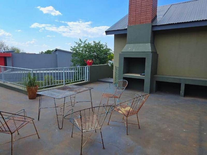 To Let 4 Bedroom Property for Rent in Serengeti Lifestyle Estate Gauteng