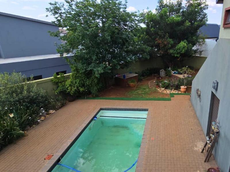 To Let 4 Bedroom Property for Rent in Serengeti Lifestyle Estate Gauteng