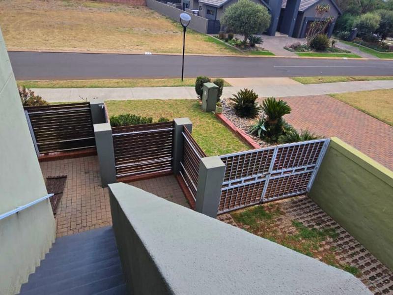 To Let 4 Bedroom Property for Rent in Serengeti Lifestyle Estate Gauteng