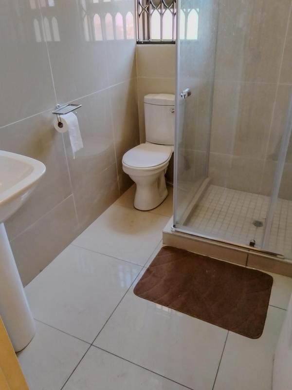 To Let 3 Bedroom Property for Rent in Rondebult Gauteng