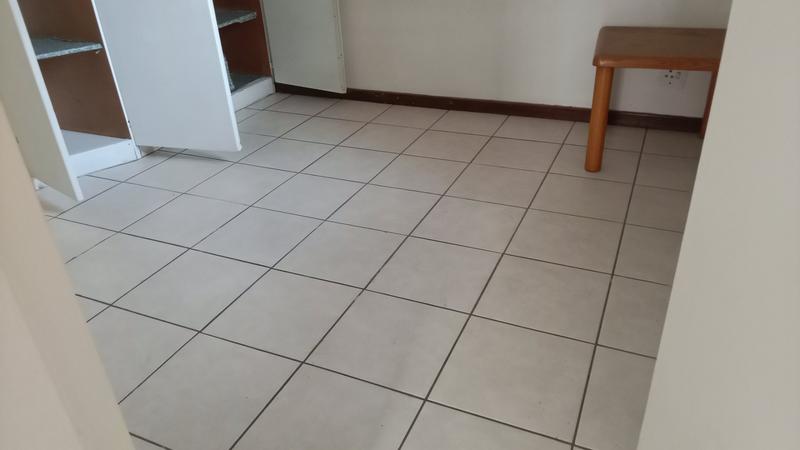 To Let 1 Bedroom Property for Rent in Observatory Gauteng