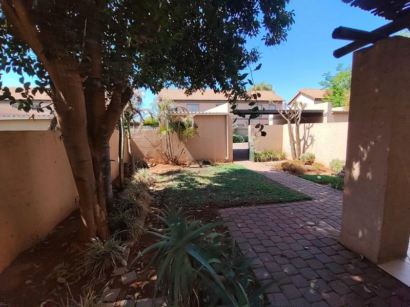 2 Bedroom Property for Sale in Annlin Gauteng