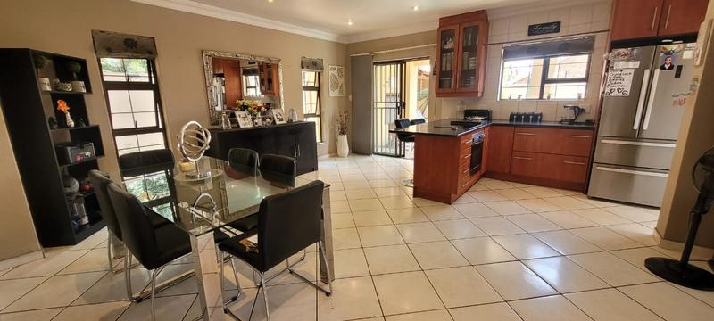 3 Bedroom Property for Sale in New Redruth Gauteng